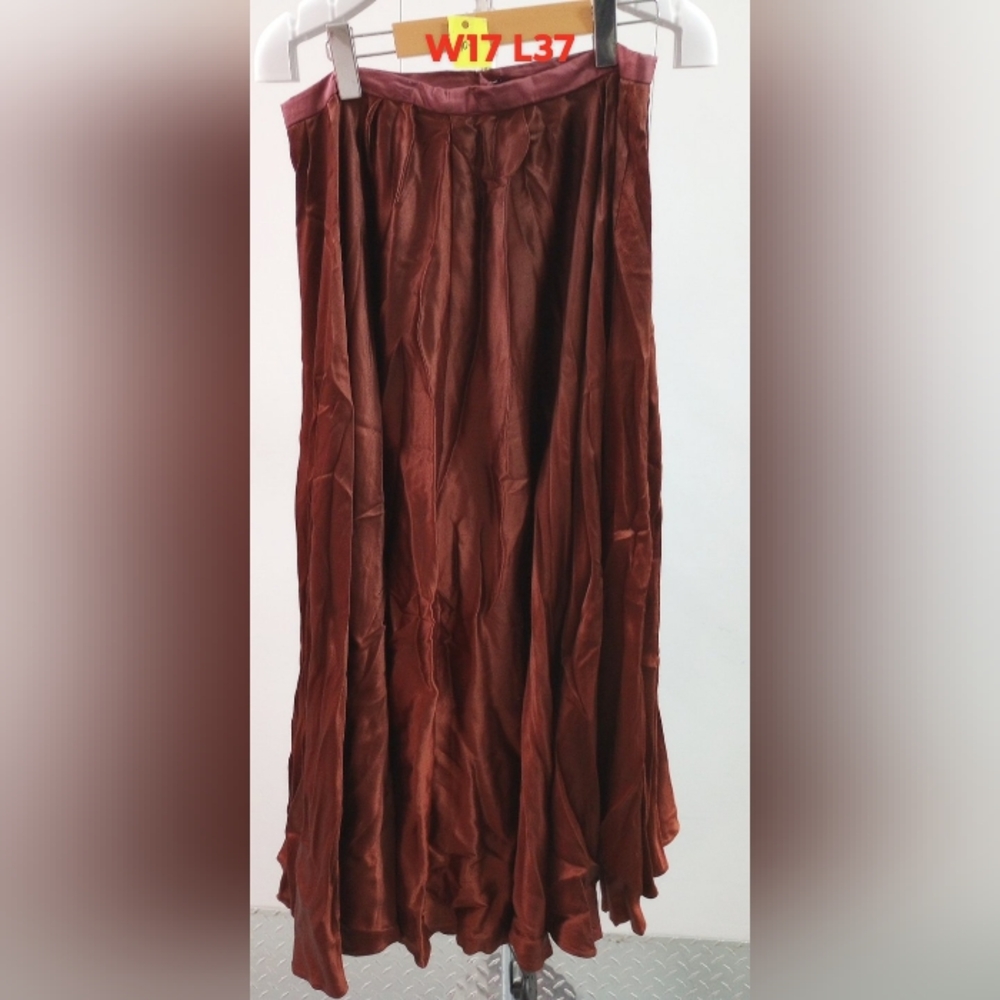 Rust maxi pleated skirt SZ Medium - Picture 2 of 3